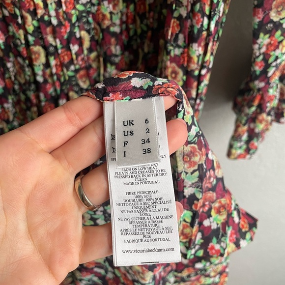 Victoria Beckham Fall/Winter 2021 Dress - Picture 4 of 8